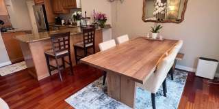 Beautifully Furnished 2 Bed/2.5 Bath Townhome in the Desirable Woodlands of La Jolla Gallery 12