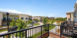 Violet on Broadway Apartment Homes Gallery 24