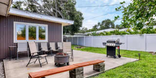 Charming 3 Bed/2 Bath + Den Home in Ringling Park – Minutes to Downtown Sarasota! Gallery 28
