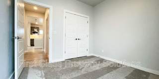 512 NW 176th Terrace Gallery 7