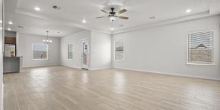 5004 ALYSSA JADE Street Gallery 17