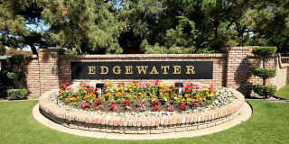 Edgewater Gallery 56