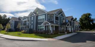 Lake Taylor Pointe Gallery 22