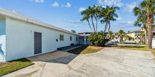 1733 BAYOU GRANDE BOULEVARD NE Gallery 1