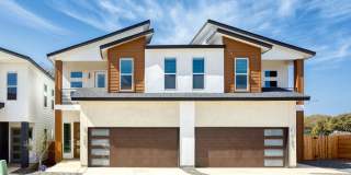 Luxury 3/2.5 Townhome Luxury 3/2.5 Townhome Gallery 1