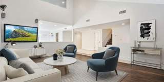 5954 Wilkinson Avenue Gallery 5