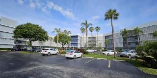 871 NE 195 ST Gallery 1