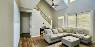 Beautiful Executive Daybreak Home Available! Gallery 1