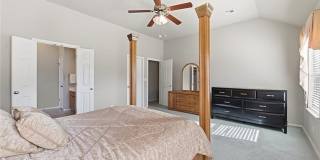 701 E Boston Street Gallery 13