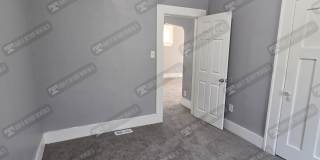 1998 E Grand Blvd Gallery 17