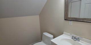 38 Bull Avenue Gallery 11