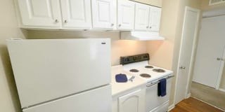 Chateau Apartments Gallery 1