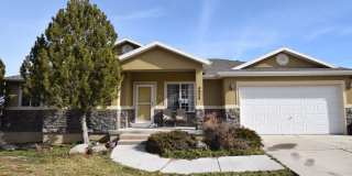 Charming Lakeview 3 Bed Home Near Schools  Churches!! Gallery 1