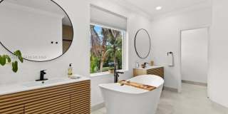 1819 Mariners Ln Gallery 27