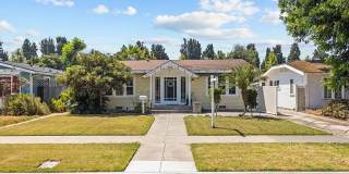 228 Jacaranda Place Gallery 1