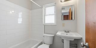 695 Riverview Gallery 20