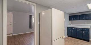 Spacious 2-Bedroom Garden-Level Apartment with Garage & In-Unit Laundry Gallery 5
