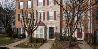 4384 SUTLER HILL Square Gallery 1