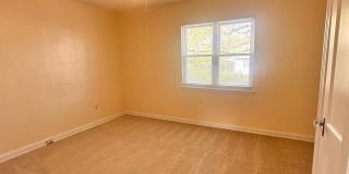 3433 CLAY Street NE Gallery 16