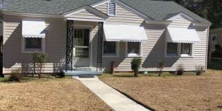 2 Bedroom House off of Rosewood Available Now Gallery 1