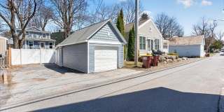 106 Van Dam Street Gallery 27
