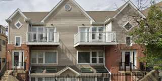 Walk to UC & UC Medical | 1BR/2BR Apartments Gallery 1