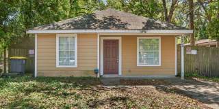 Cozy, Comfortable Home Gallery 1