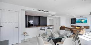 1331 Brickell Bay Dr Gallery 4
