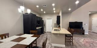 Fully Furnished 4 Bedroom 3 Bathroom Home Gallery 6