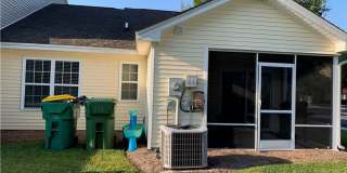 Cute, Convenient Townhome! Gallery 15