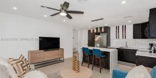 711 SW 14th Ct Gallery 1