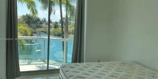 16500 Collins Ave Gallery 28