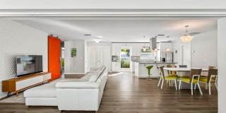 Single Family home on quiet street steps from the Intracoastal and Dining Gallery 1