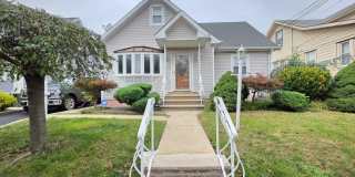 2013 Ingalls Avenue Gallery 1