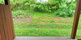 FOUNTAIN CITY: GROUND LEVEL 2 BEDROOM, 2 BATHROOM CONDO IN MAPLE CHASE Gallery 14