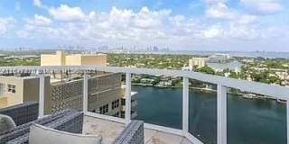 4775 Collins Ave Gallery 4