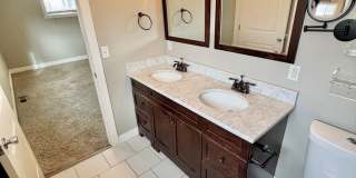 Spacious Denver 3BR Home with Easy Access to Transit & Outdoors! Available 9/10/2026 Gallery 20
