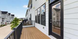 8933 Eager Road Gallery 30