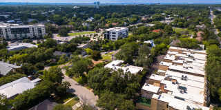 ALAMO HEIGHTS  |  TOWNHOME  |  REMODELED  |  HUGE TERRACE Gallery 46