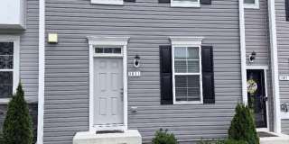 1011 FLESTER Lane Gallery 1