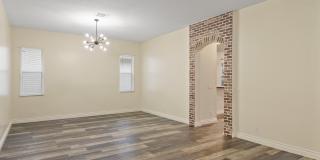 175 Northwest Willow Grove Avenue Gallery 5