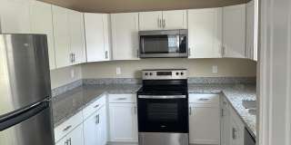 2428 Marais Street Gallery 7