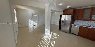 421 NE 1st St Gallery 1