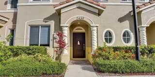 2430 SE 10th Ct Gallery 1