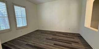 4 bed, 3 1/2 bath beautiful home Wood Ranch home Gallery 10