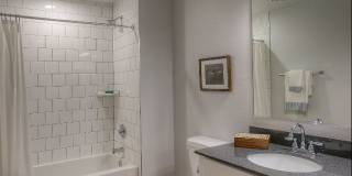 District Lofts by Mark-Taylor Gallery 18