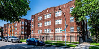 8000 S Maryland Gallery 17