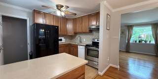 11807 ROCKING HORSE Road Gallery 12