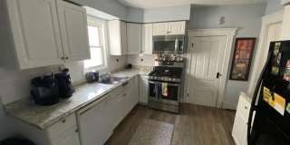 1302 L Street Gallery 5