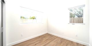 133 &amp; 135 Foothill Gallery 13